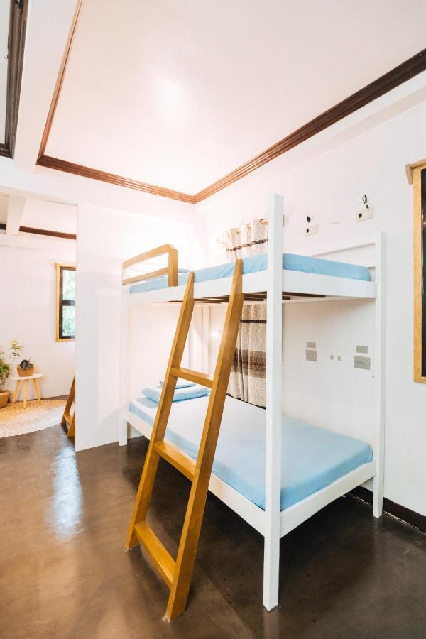 Higala Hostel Siargao General Luna  Εξωτερικό φωτογραφία