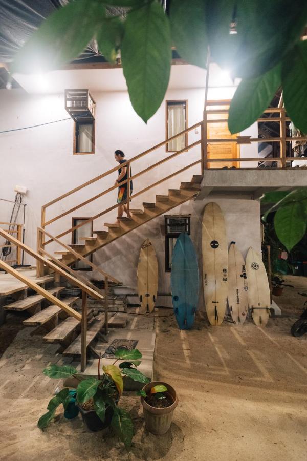 Higala Hostel Siargao General Luna  Εξωτερικό φωτογραφία